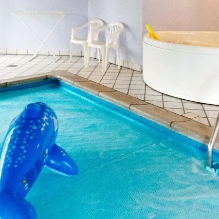 Sleeps 10 Pool Wifi *